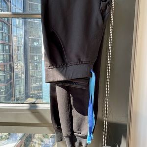 FIGS Duo Tone Black Zamora